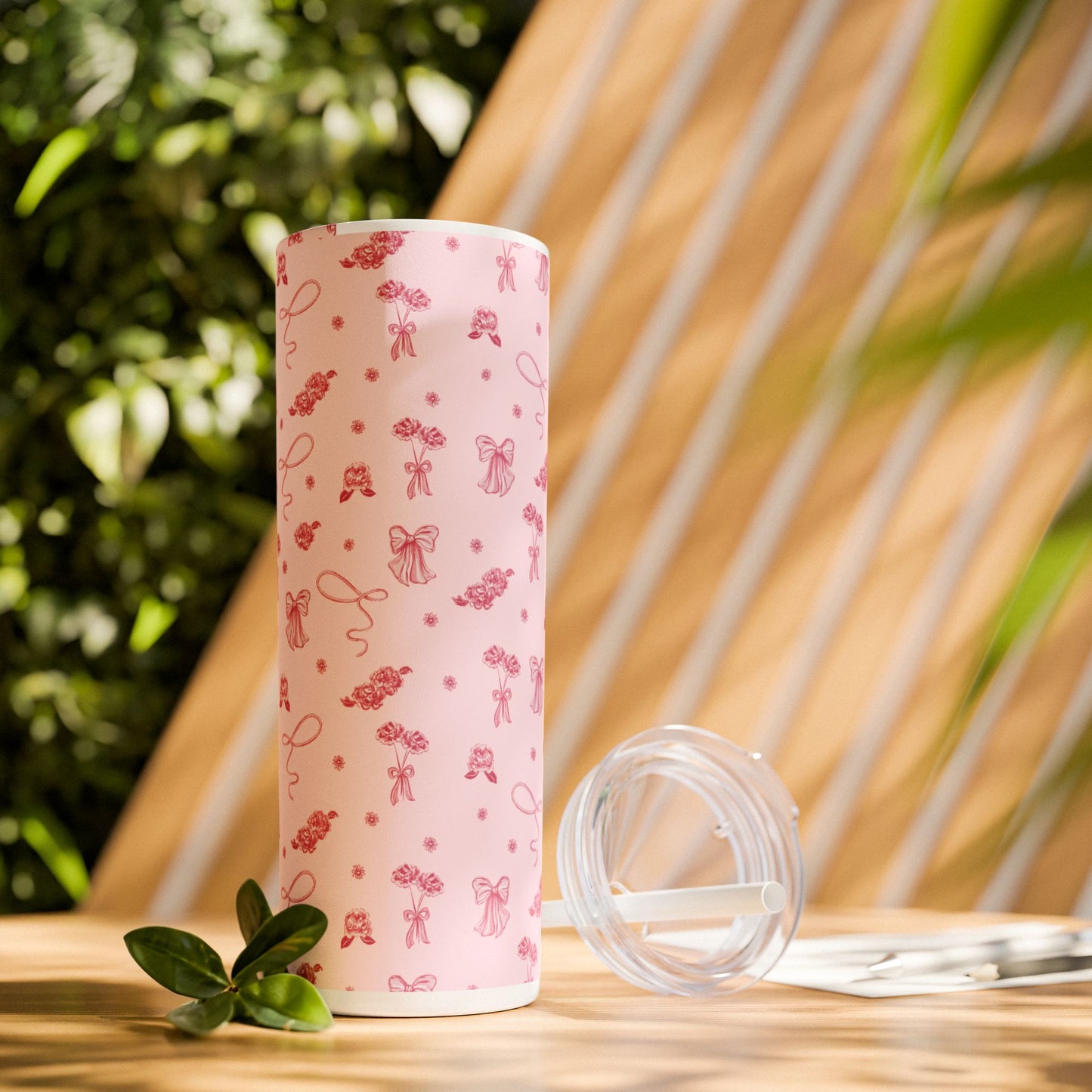 Toile Tumbler with Straw